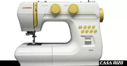 $ 4.900 Máquina de coser Janome 3008 :: Nuevas