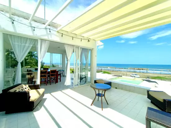 $ 3.500.000 Casa en Venta en la Playa con Vista al Mar